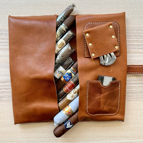 Her Eyes Smiling - 10 Cigars Drum-Dyed Light Brown Handcrafted Leather Cigar Case - A.M. Aiken