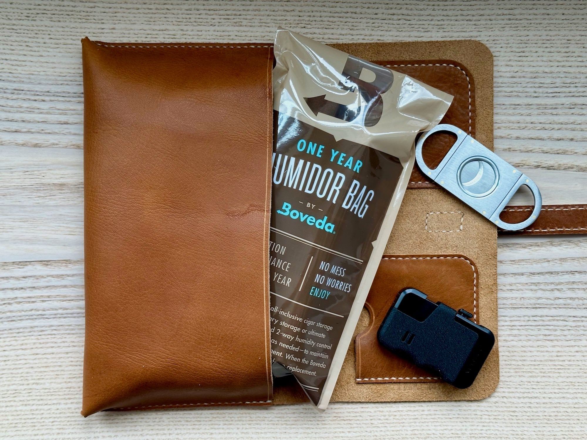 💧 Premium sticks stay premium, even on the go! Boveda's Small Humidor Bag  preserves your sticks from day one, ensuring no dry or musty... | Instagram